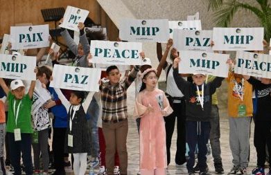 O Papa: a paz nasce da misericórdia, abramo-nos a novas relações fraternas