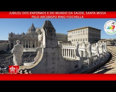 O Papa: na doença, Deus não nos deixa sozinhos. Francisco chega de surpresa à Praça