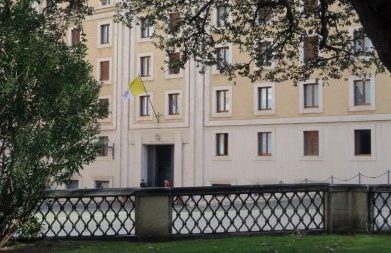 Convalescença do Papa segue regular; presença incerta na Semana Santa