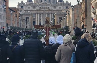 Indulgências plenárias durante a Sé Vacante: O que muda com o falecimento do Papa?