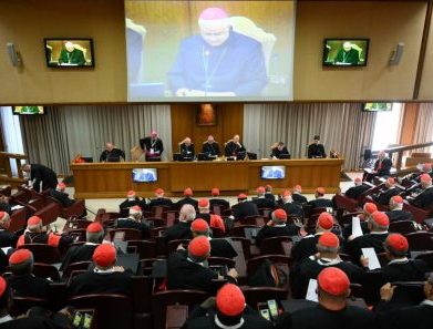 O Conclave pede orações ao povo de Deus