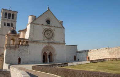 Cardeal Artime é o novo legado pontifício para as Basílicas papais de Assis