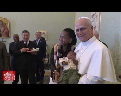 Feliz aniversário, Papa Leão XIV, com os parabéns do mundo pelos 70 anos