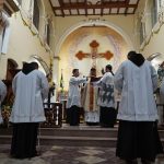 Vocação e serviço ao altar: frades recebem ministérios de Leitor e Acólito