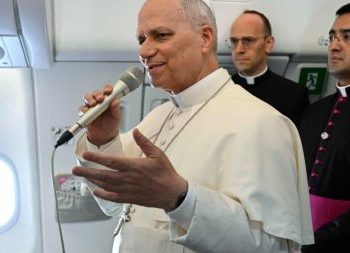 Papa: estou na África para encorajar os católicos, não para debater com Trump