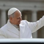 O Papa: a Lumen Gentium explica positivamente a natureza e a missão dos leigos