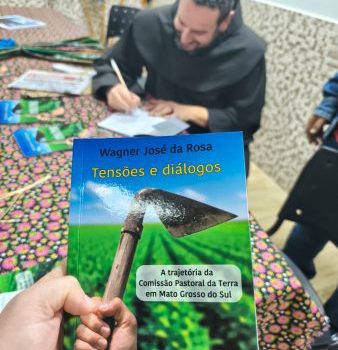 “Tensões e diálogos”: Frei Wagner apresenta livro sobre a atuação da CPT em Mato Grosso do Sul