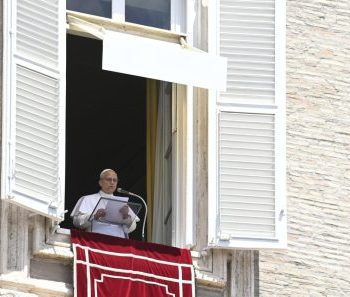 Papa na Semana Laudato si': cuidar da paz é cuidar da vida