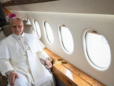 Papa Leão XIV concluiu a sua viagem à Espanha