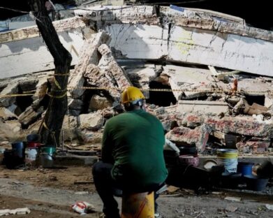Leão XIV se une à dor dos colombianos após terremoto