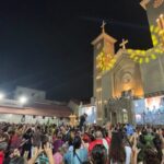 Fé que atravessa o Brasil e caminha pelas ruas de Manaus